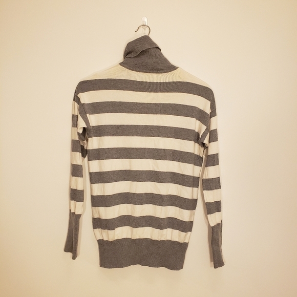 GAP Grey Cream Striped Cashmere Blend Turtleneck - Picture 3 of 8